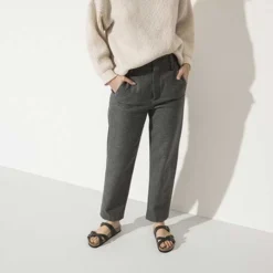 Birkenstock Women's Franca Oiled Leather Sandals- Black- Regular/Wide -Nike Store 1021112 f look f