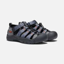 Keen Big Kids' Newport H2 - Steel Grey/Black -Nike Store 1026277 PLA PDP