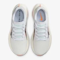 Nike Men's Ultrafly Trail Shoe - White- Regular (D) -Nike Store 2aa87f78 3c8d 4cc8 b360 1dab893205a7