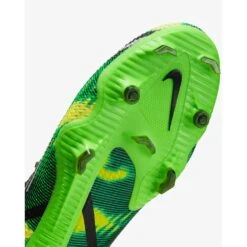 Nike Unisex Phantom GT2 Pro SW FG Soccer Shoe - Black/MTLC Platinum Green-Regular (D) -Nike Store 68efe4e9 0934 4f13 b2f2 23d33966423b