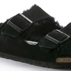 Birkenstock Arizona Shearling Sandal - Black - Regular/Wide 12 Birkenstock Arizona Shearling Sandal - Black - Regular/Wide -Nike Store 752663 detail 1