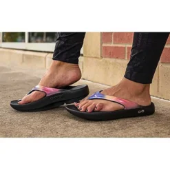 OOfos Women's OOlala Luxe Sandal - Horizon - Regular (B) -Nike Store Artboard5 932x680 7ebb4fd6 065c 40c0 941b 58ad1485562d