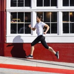 Topo Athletic Women's Ultrafly 4 Running Shoe - Black/White- Regular (B) -Nike Store W056.Black White 11