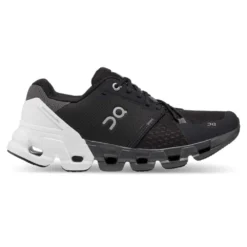 On Running Women's Cloudflyer 4 Running Shoe - Black/White - Regular (B)