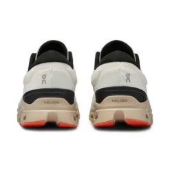 On Running Men's Cloudstratus 3 Running Shoe - Undyed-White/Sand - Regular (D) -Nike Store webimage 3193C568 E462 4341 9A4AF709D110F94E