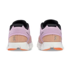 On Running Women's Cloud 5 Push Running Shoe - Fiji/Rose - Regular (B) -Nike Store webimage 8DD17059 9723 42C2 B374E6F0E1C91376