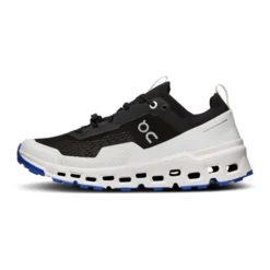 On Running Women' Cloudultra 2 Running Shoe- Black/White- Regular (B) -Nike Store webimage FEF5686F AC68 42FD 87FC696232AE6758
