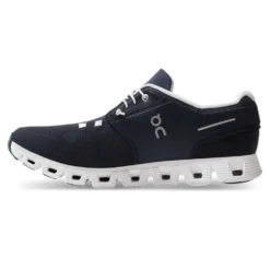 On Running Men's Cloud 5 Running Shoe- Midnight/White - Regular (D) -Nike Store webimage c5b1ad4a 3875 4f80 b1fc b2f370a507ef