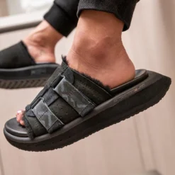 Women's KO-Z Slide Sandal - Black/Dark Grey- Regular (B) -Nike Store womens ko z slide black dark grey ls 2 800x 57cdb3b0 aa02 4748 8297 6e70580e4455