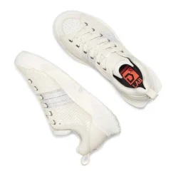 Women's X-Scape Sport Low Shoe - Blanc/Light Grey - Regular (B) -Nike Store womens x scape sport low blanc light grey 6 800x 17f2be8d 7907 4741 bad9 88b55fe75009